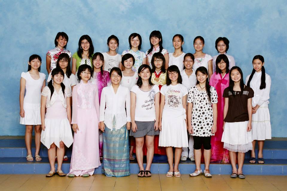 The multicultural cohort in ACS Oldham hall – a student accommodation for a few schools, including Singapore Chinese Girls’ School (SCGS). The writer is in the first row, first from the left