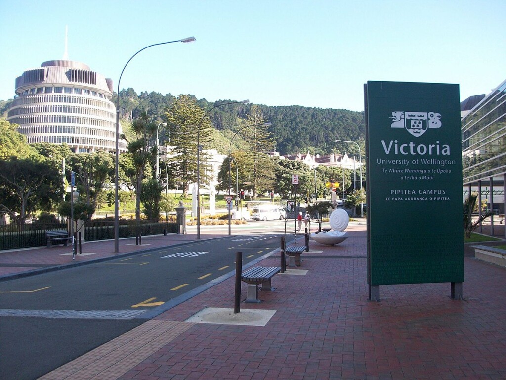 Victoria University of Wellington, Pipitea Campus. Sumber: Nelson Perez di Wikimedia Commons